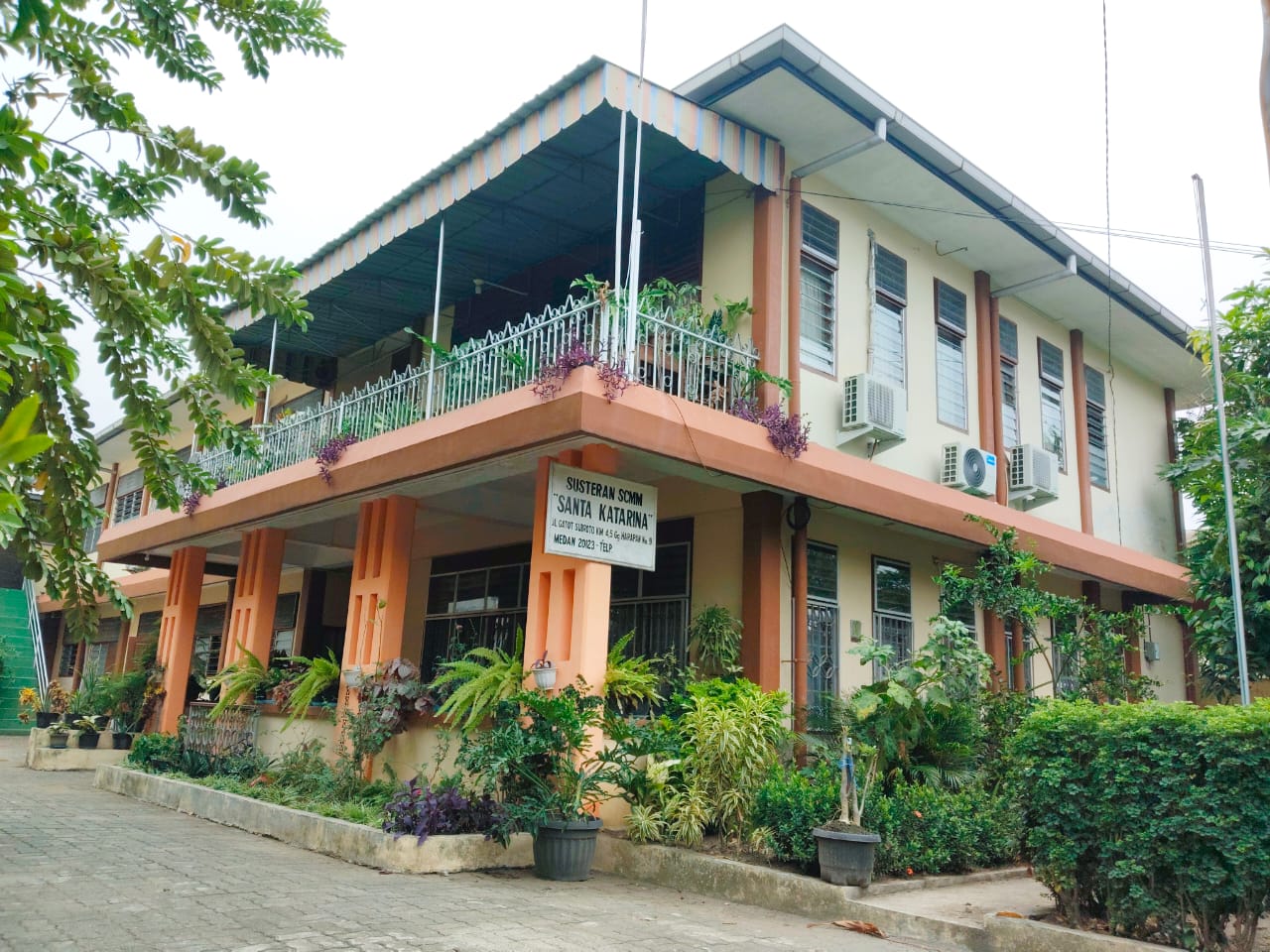 Susteran Santa Katarina